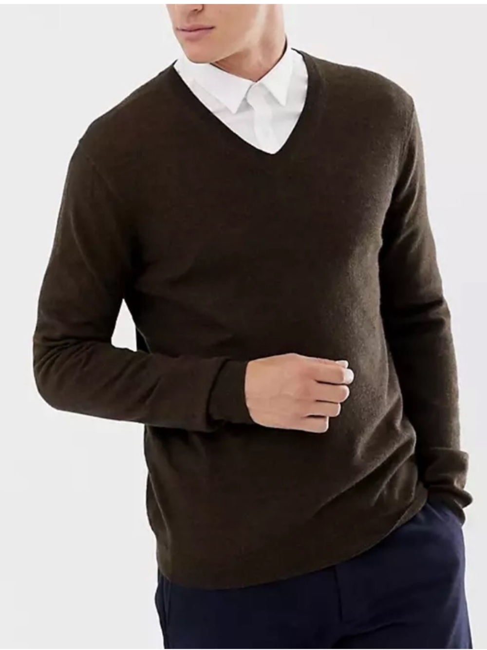 GAP Merino Wool Men's V-Neck Sweater in Dark Brown